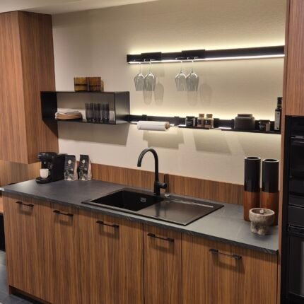 Moderne Ballerina Einbauküche K4 Fronten Detail