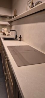 Moderne Ballerina Einbauküche K6 Fronten Detail