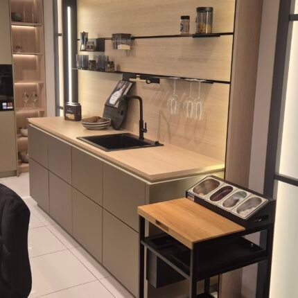 Ballerina Küche nach Maß K8 Beleuchtung