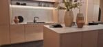 Detailansicht Baufront Küche Lyon Blush Arbeitsplatte
