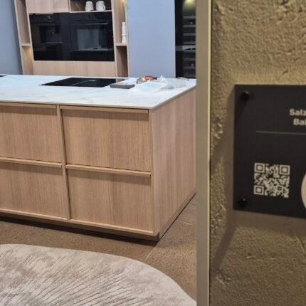 Baufront Küche Salzburg Nebelgrau Feineiche Hell Hannover Ausstellung