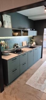 Burger Küchenmöbel Jette Black Green hochwertige Materialien