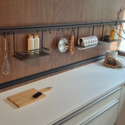 Burger Küche Lara Weiß Leni Dark Groove Hannover Ausstellung