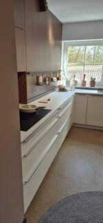 Burger Kücheninsel Lara Dark Groove Design Hannover