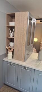 Moderne Burger Einbauküche Mara Nebelgrau Fronten Detail